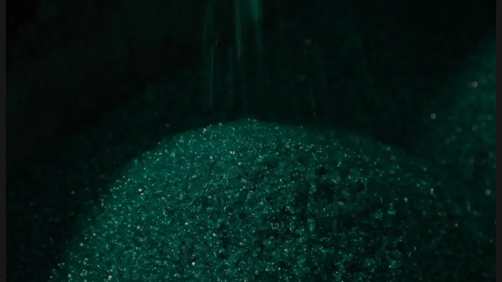 Green PVC compound granules for Silver Super medium duty hoses